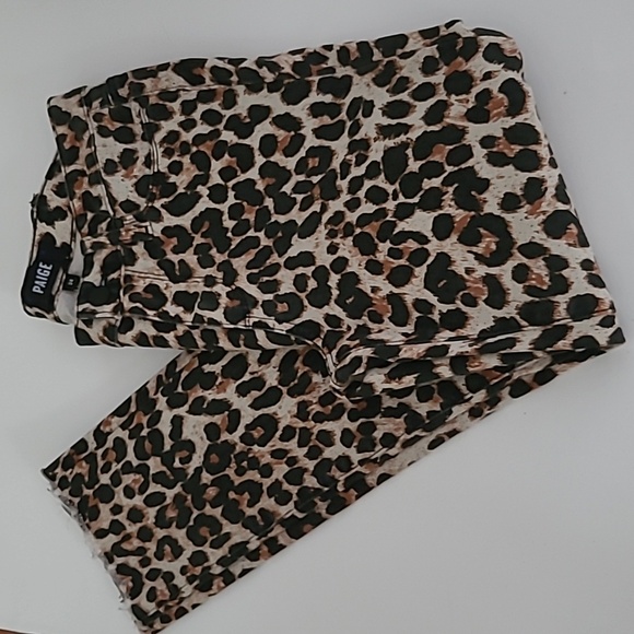 Paige Leopard Hoxton Ankle Raw Hem Jean EUC - Picture 12 of 16